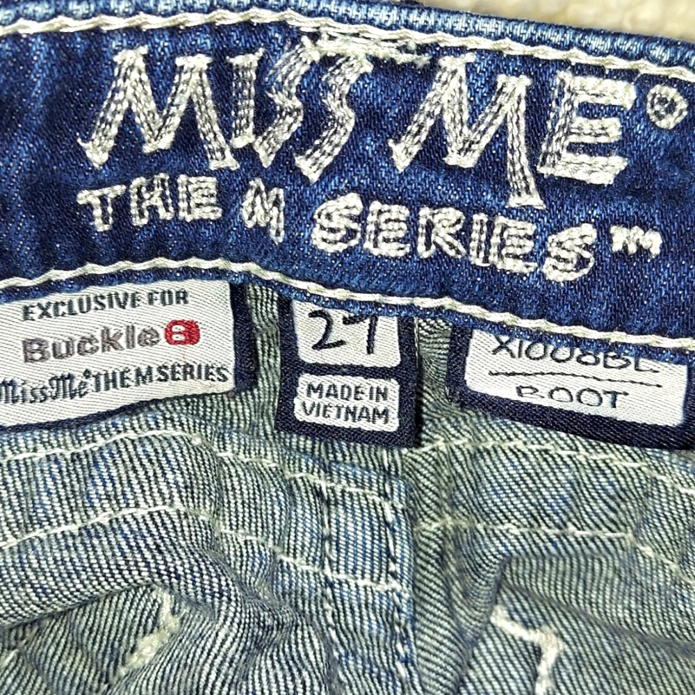 Miss Me M Series Buckle Exclusive Distressed Bootcut Jeans - Picture 10 of 12